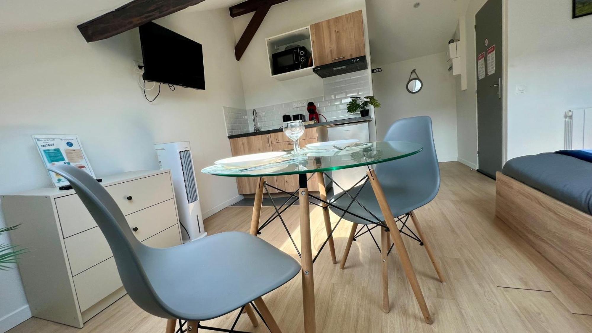 Studios Cozy 2A4 Pers Avec Jardin I Proche Futuroscope Шательро Екстер'єр фото